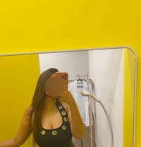 International Model From India (5 days) - puta in Dubai