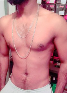 Aqib Aziz - Acompañantes masculino in Kolkata Photo 2 of 8