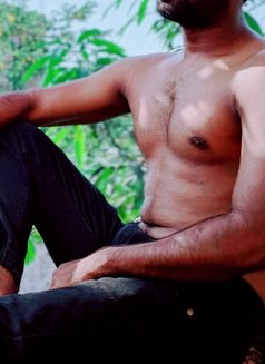 Aqib Aziz - Acompañantes masculino in Kolkata Photo 6 of 8