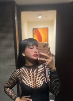 Ar Ar - puta in Dubai Photo 3 of 3
