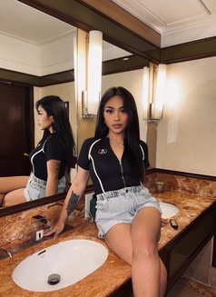 Ara🦋 - Transsexual escort in Kuala Lumpur Photo 7 of 7