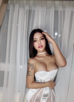 Ara Belle - Acompañantes transexual in Bangkok Photo 3 of 17
