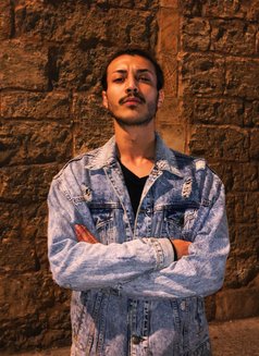 Araam - Masajista in Beirut Photo 2 of 3