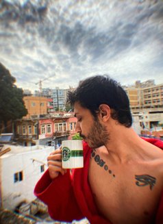 Araam - masseur in Beirut Photo 2 of 10