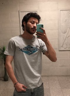 Araam - Male escort in Beirut Photo 7 of 7