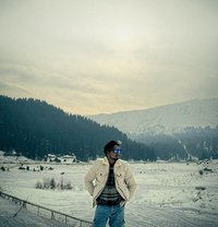 Araav - Male escort in Lucknow