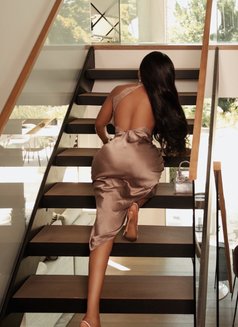 Arab American High Class Ebony Desiree - escort in Lagos, Nigeria Photo 5 of 9