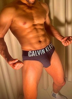 Arab Couple - Male escort in Dubai Photo 6 of 6