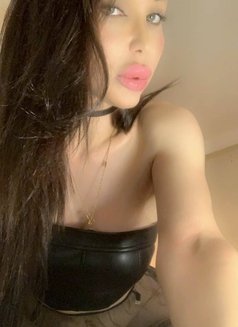 Arab Girl هبه عربية في اسطنبول - escort in İstanbul Photo 6 of 13