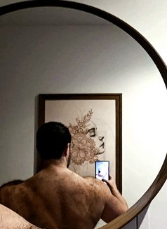 Arab Hairy - Acompañantes masculino in Dubai Photo 12 of 13