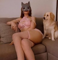 Arab Queen - dominatrix in Cairo