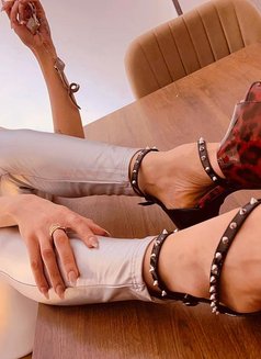 Arab Queen - dominatrix in Cairo Photo 6 of 29