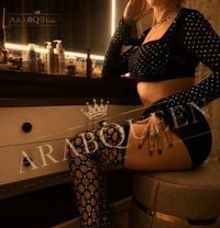 Arab Queen - dominatrix in Cairo