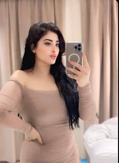 Arab Russia - puta in Khobar Photo 3 of 3