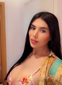 Arab Shemale Ruby Xxl Sexy روبي شيميل - Acompañantes transexual in İstanbul Photo 9 of 13