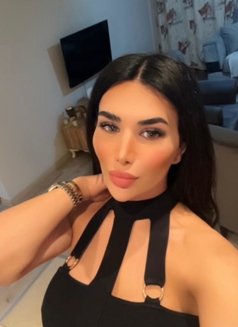 Arab Shemale Ruby Xxl Sexy روبي شيميل - Acompañantes transexual in İstanbul Photo 10 of 13
