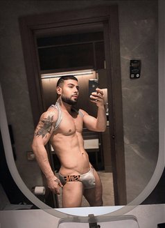 ARAB_TOPXXL - Male escort in İstanbul Photo 2 of 14