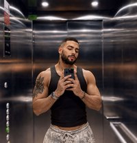 Arabic_latino - Acompañantes masculino in İstanbul