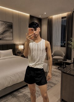 Moroccain boy - Male escort in Riyadh Photo 6 of 7