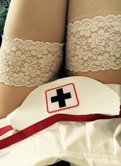 Arabella - escort in London Photo 4 of 7