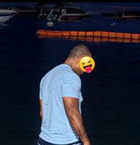 Arabian 18 Cm Hard Dick - Male escort in Ajmān