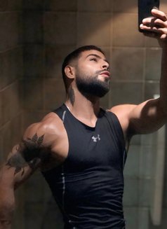 Arabic_ACTIF_XL (عربي) - Male escort in İstanbul Photo 4 of 9