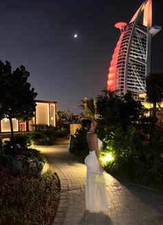 Arabic Amira - puta in Dubai Photo 10 of 10