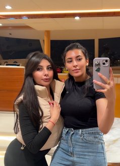 Arabic Couple in Riyadh - escort in Riyadh Photo 2 of 5