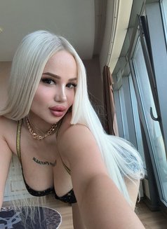 Arabic Girls - escort in Riyadh Photo 1 of 7