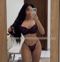 Arabic Laya. Natural body the best GFE - escort in Al Manama