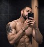 Arabic_visiteur - Male escort in Tunis Photo 9 of 9