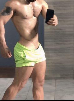Arabic11 - Male escort in İstanbul Photo 7 of 11