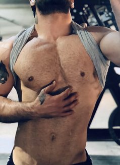 Arabic11 - Male escort in İstanbul Photo 9 of 11