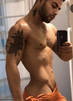 Arabic11 - Male escort in İstanbul Photo 5 of 11