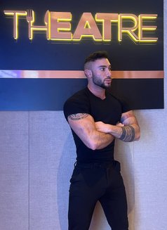 Arabman Vip - masseur in Beirut Photo 7 of 10