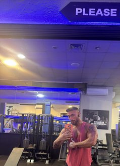 Arabman Vip - Male escort in İstanbul Photo 20 of 20