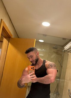 Arabman Vip - Male escort in Dubai Photo 11 of 11