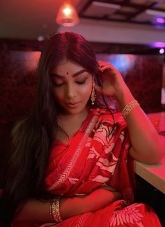 Araddha Sen - Acompañantes transexual in Kolkata Photo 10 of 18