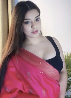 Aradhana - escort in Chennai Photo 1 of 3