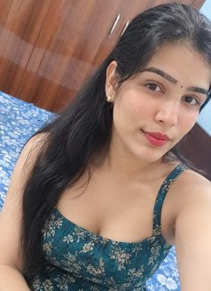 Aradhya am telugu indipendent girl - puta in Hyderabad Photo 3 of 4