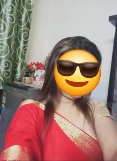 ARADHYA 🩵HOUSEWIFE ❣️ALONE WORK - escort in New Delhi Photo 5 of 5