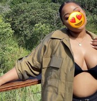 Aralyn - escort in Lomé