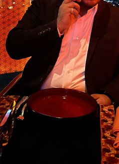 Aras - Male escort in Dubai Photo 3 of 3