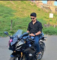 Arbaaz Khan - Intérprete masculino de adultos in Jamshedpur