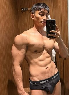 Arbiseks - Male escort in Kuala Lumpur Photo 2 of 5
