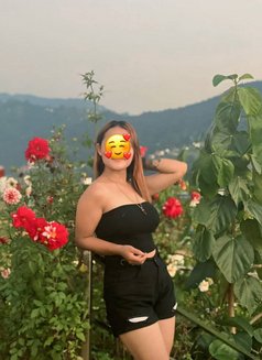 Archana hand cash service - escort in Kathmandu Photo 2 of 2