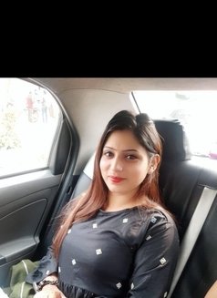 Archana Singh - escort in New Delhi Photo 1 of 4