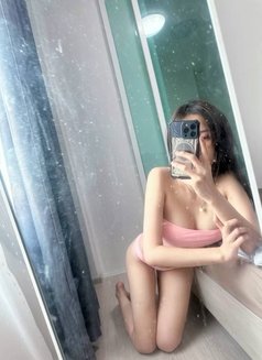 Archi Young Girl Sweetie Sexy Available - escort in Tokyo Photo 4 of 7