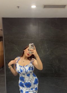 Archita - escort in Dubai Photo 4 of 9