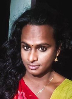 Archu archana - Transsexual escort in Hyderabad Photo 2 of 2